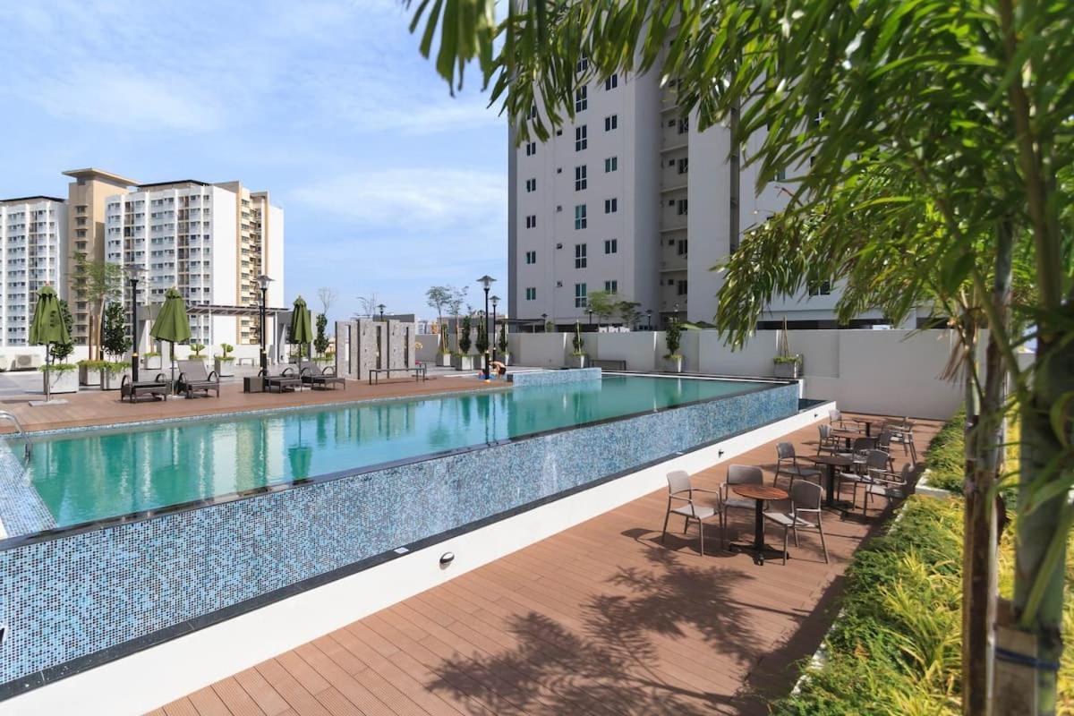 Deluxe And Feel Like A Home 1, 3-6 Pax ,Netflix, Georgetown Екстер'єр фото